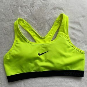 Nike Dri-Fit Women’s Sports Bra